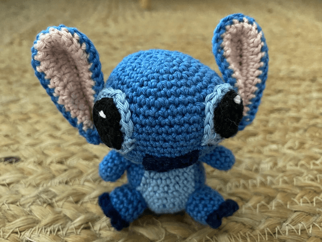 Figurine Stitch 