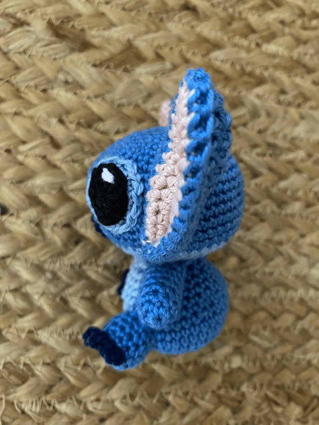 Figurine Stitch 